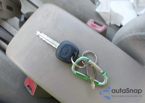 2008 Toyota Corolla Ce из США, поврежденный, VIN 2T1BR32E08C876710